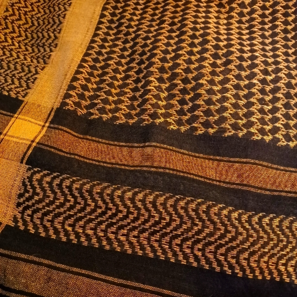 Large scarf